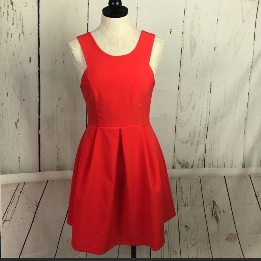 Adelyn Rae NWT Stunning Coral Red dress